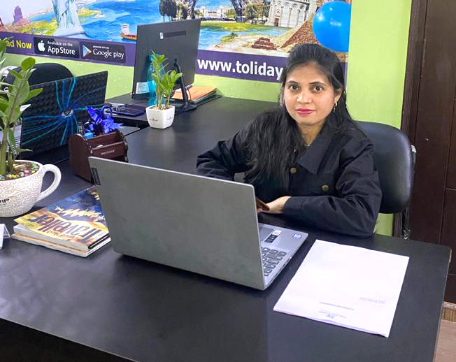 Pooja Jain Co-Founder & Director, Toliday Trip Pvt. Ltd.
